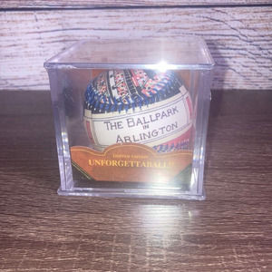 NWT Unforgettable Collector Limited Edition Ballpark at Arlington Baseball
